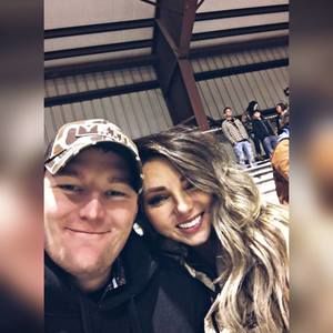 Meet your Posher, Kayla